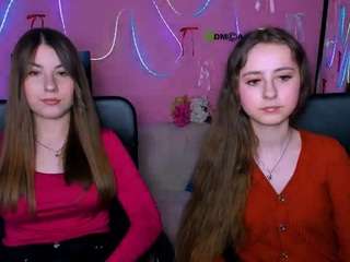 Live webcam model bonnie-crystal on Soda Cams