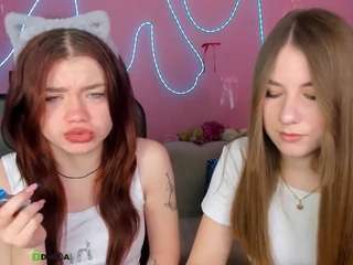 Live webcam model bonnie-crystal on Soda Cams