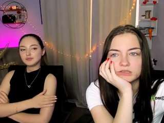 bonnie-crystal webcam