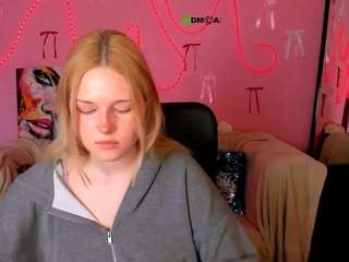 bonnie-crystal webcam