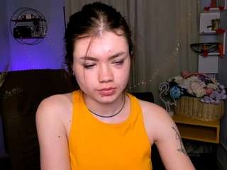 bonnie-crystal Live Webcam on CamSoda