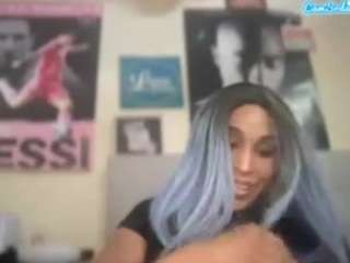 Live webcam model bossyprinessa1990 on Soda Cams