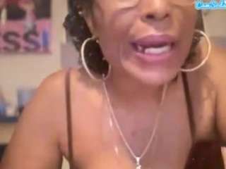 bossyprinessa1990's CamSoda show and profile