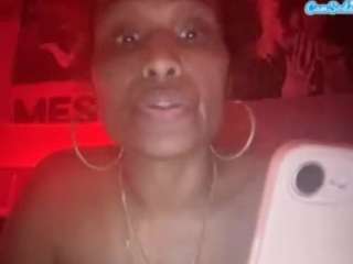 bossyprinessa1990's CamSoda show and profile