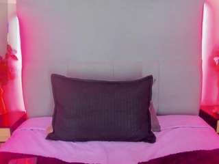 brenda-mejiaa webcam