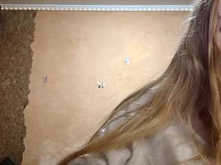 dionnaseegars Live Webcam on CamSoda