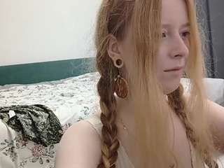 DionnaSeegars live cam preview