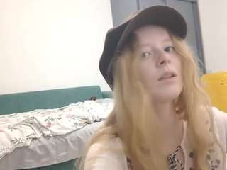 DionnaSeegars live cam preview