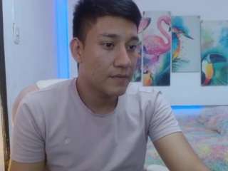 dominantboy4 webcam model