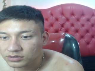 dominantboy4 Sex Cam Show