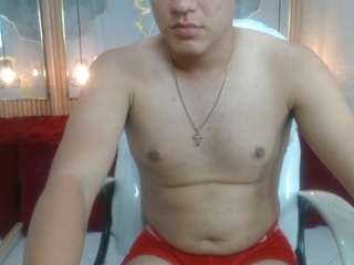dominantboy4