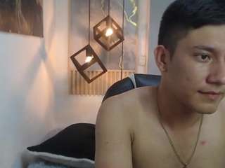 dominantboy4