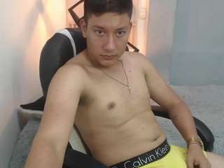 dominantboy4