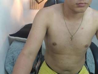 dominantboy4