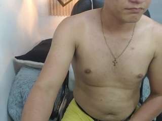 dominantboy4