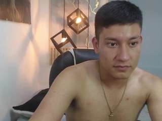 dominantboy4
