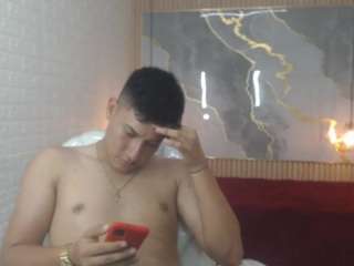 DominantBoy4