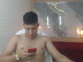 DominantBoy4