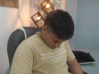 dominantboy4