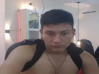 dominantboy4