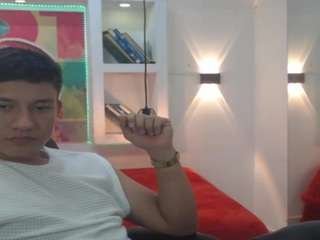 dominantboy4