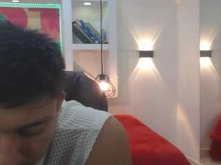 dominantboy4