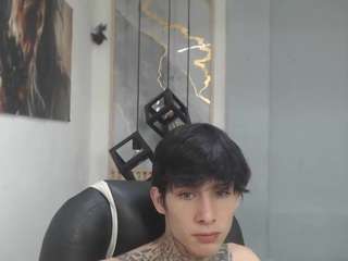 iantwink18 Sex Cam Show