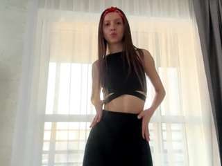 Live webcam model saranjastrebski on Soda Cams