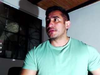 willianm777 Sex Cam Show