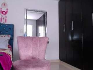 Live stream of yazminmature