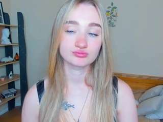 hollyjayson