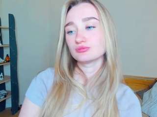 hollyjayson