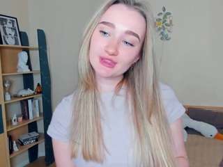 hollyjayson
