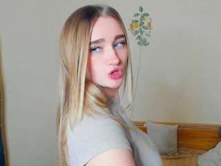 HollyJayson