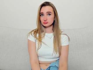 hollyjayson