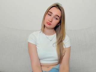 hollyjayson