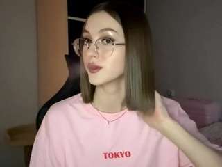 Live webcam model jenniekalkwarf on Soda Cams