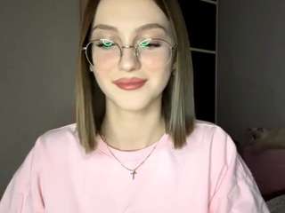 Live webcam model jenniekalkwarf on Soda Cams