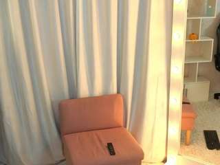 kisapisa's CamSoda show and profile