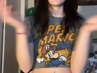 Live webcam model moonnymph0 on Soda Cams