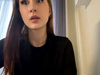 यह मॉडल अभी लाइव है. saraihaddow
