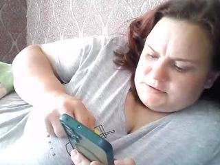 Live cam show with AdelaCheri