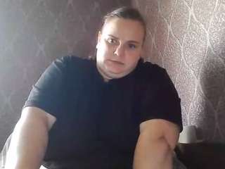 adelacheri live profile