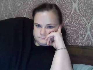 adelacheri live profile