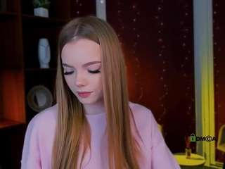 bella-fair Live Webcam on CamSoda