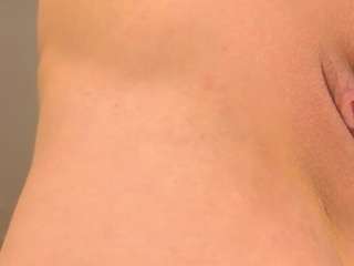 Dit model is nu live. candigerl030
