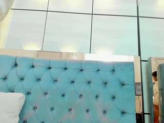 connie-ossaa Live Webcam on CamSoda