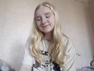 dennyayoub Live Webcam on CamSoda