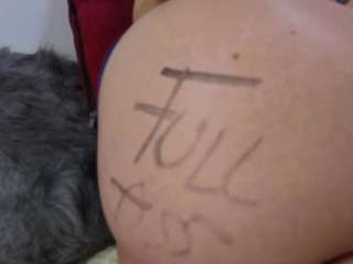 julieta-messy webcam