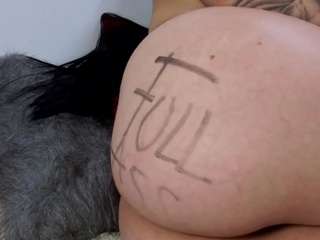 julieta-messy webcam